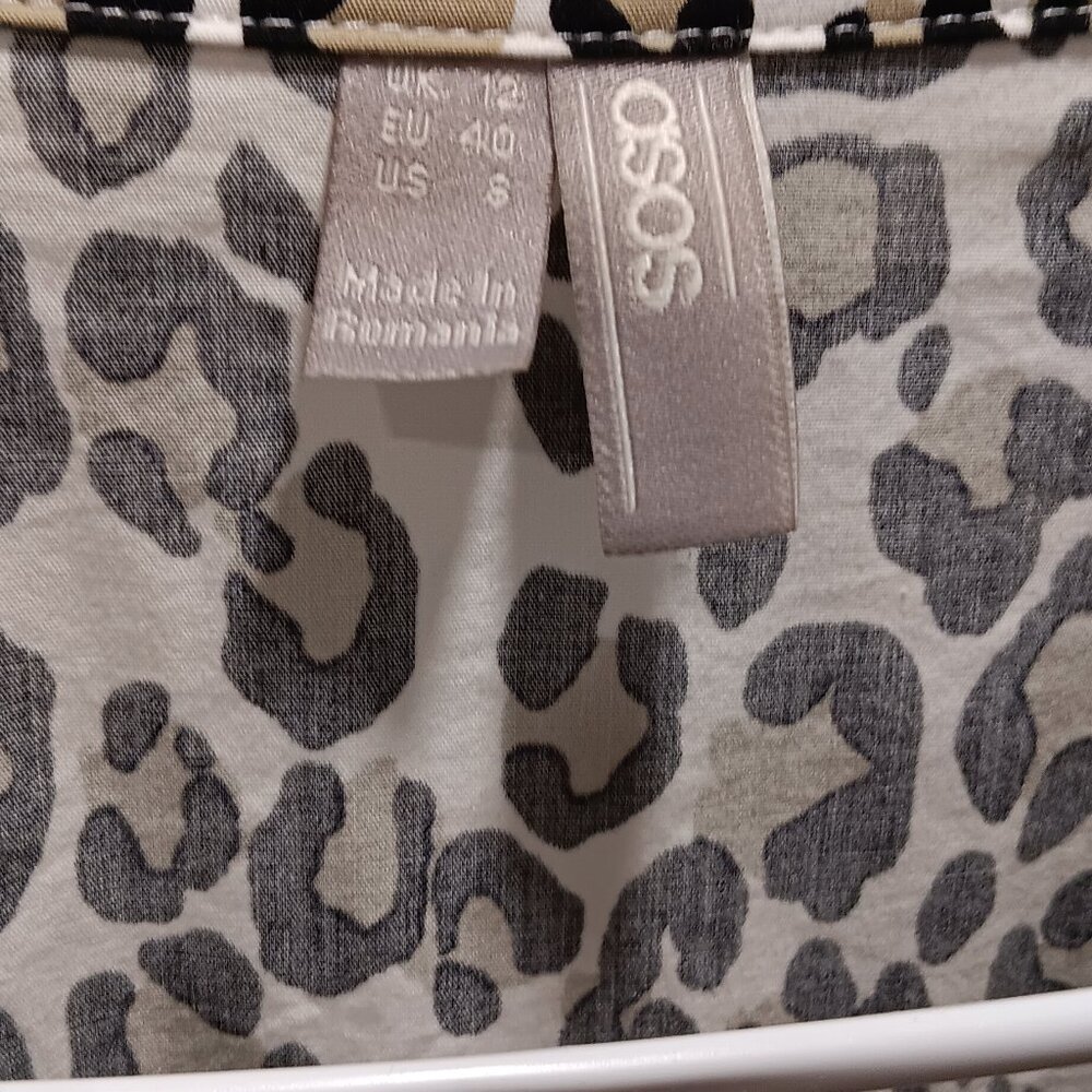 ASOS womans leopard print jacket ( long ) - Picture 5 of 6